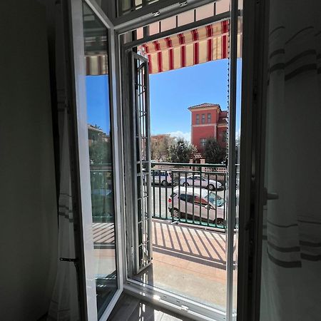 B&B Rifugio San Francesco リド・ディ・オスティア エクステリア 写真