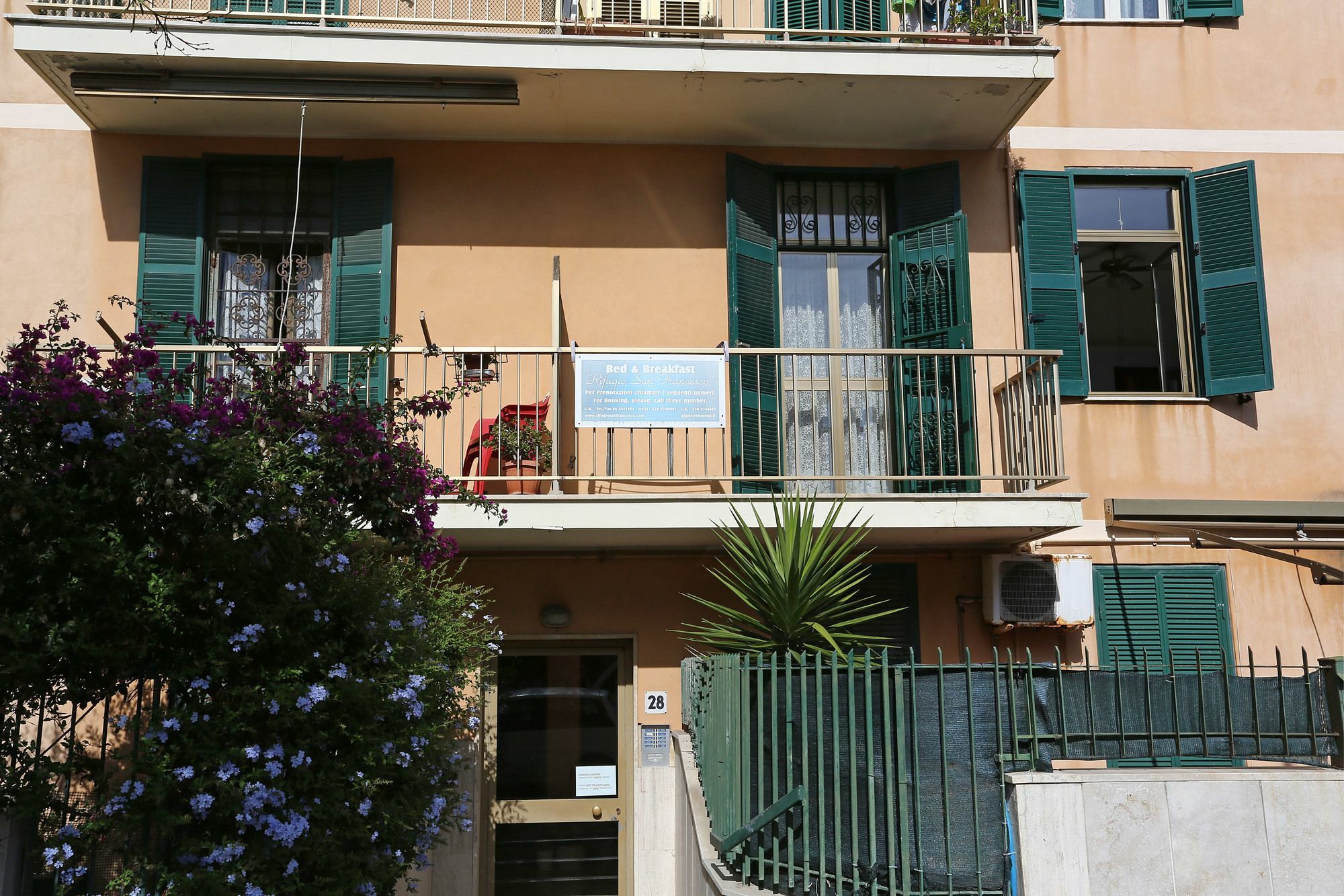 B&B Rifugio San Francesco リド・ディ・オスティア エクステリア 写真